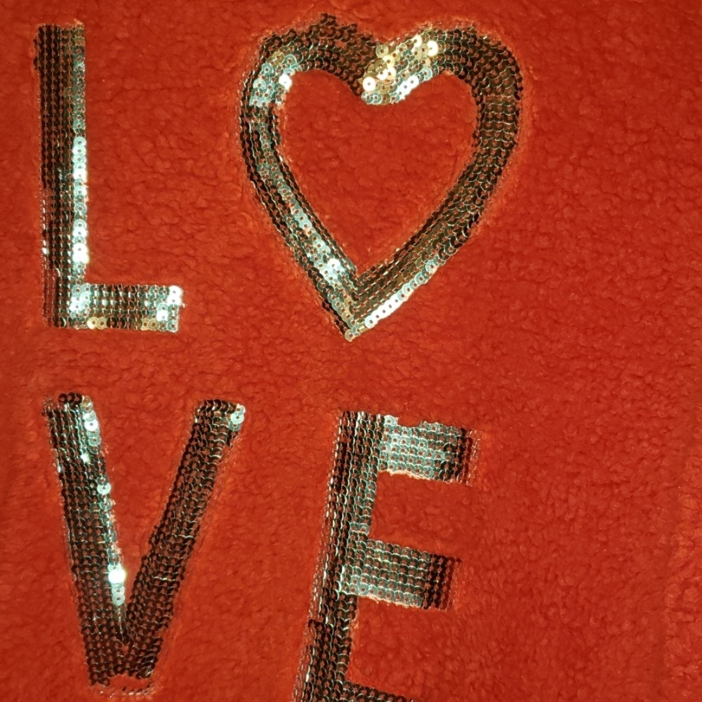 sweater - Picture 2 of 3